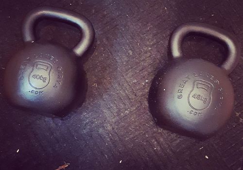 Customer photo review of 40kg / 88lbs   E-coated Cast Iron Kettlebell
