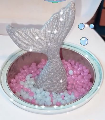 Customer photo review of Glitter Bombs | Glitter Wax For Hair Removal