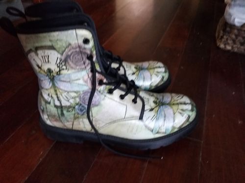 Customer photo review of Time Dragonfly