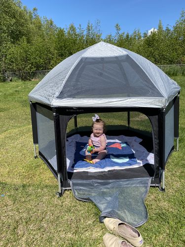 Customer photo review of Pop N' Go® Playpen