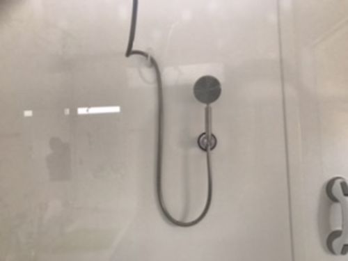 Customer photo review of 1-Spray Handheld Shower Head Set