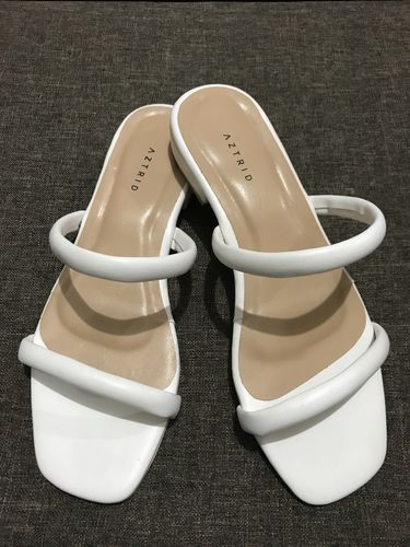 Customer photo review of Laric White