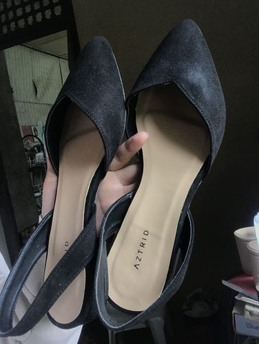 Customer photo review of Dawn Black