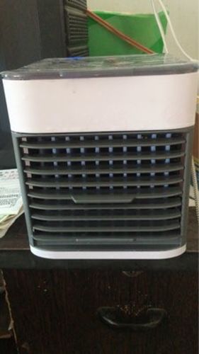 Customer photo review of Mini USB Portable Air Conditioner