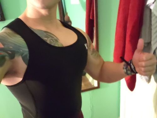 Customer photo review of Men's Heat-Trapping Sweat Vest