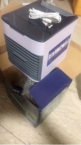 Customer photo review of Mini USB Portable Air Conditioner