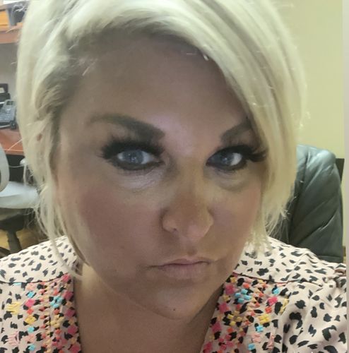 Customer photo review of Ruby Magnetic False Eyelashes
