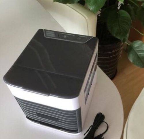 Customer photo review of Mini USB Portable Air Conditioner