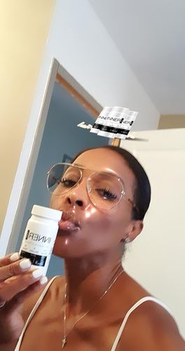 Customer photo review of INNER - VITAMINES POUR LES CHEVEUX - 1 MOIS