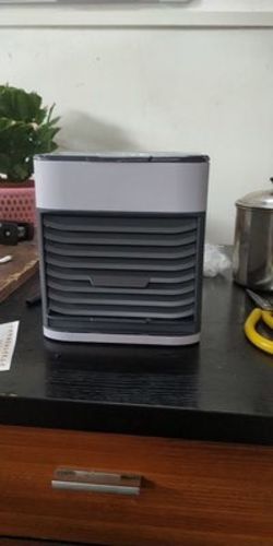 Customer photo review of Mini USB Portable Air Conditioner
