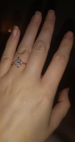 Customer photo review of Rose Gold Bath Bomb - Rose Gold Ring Collection