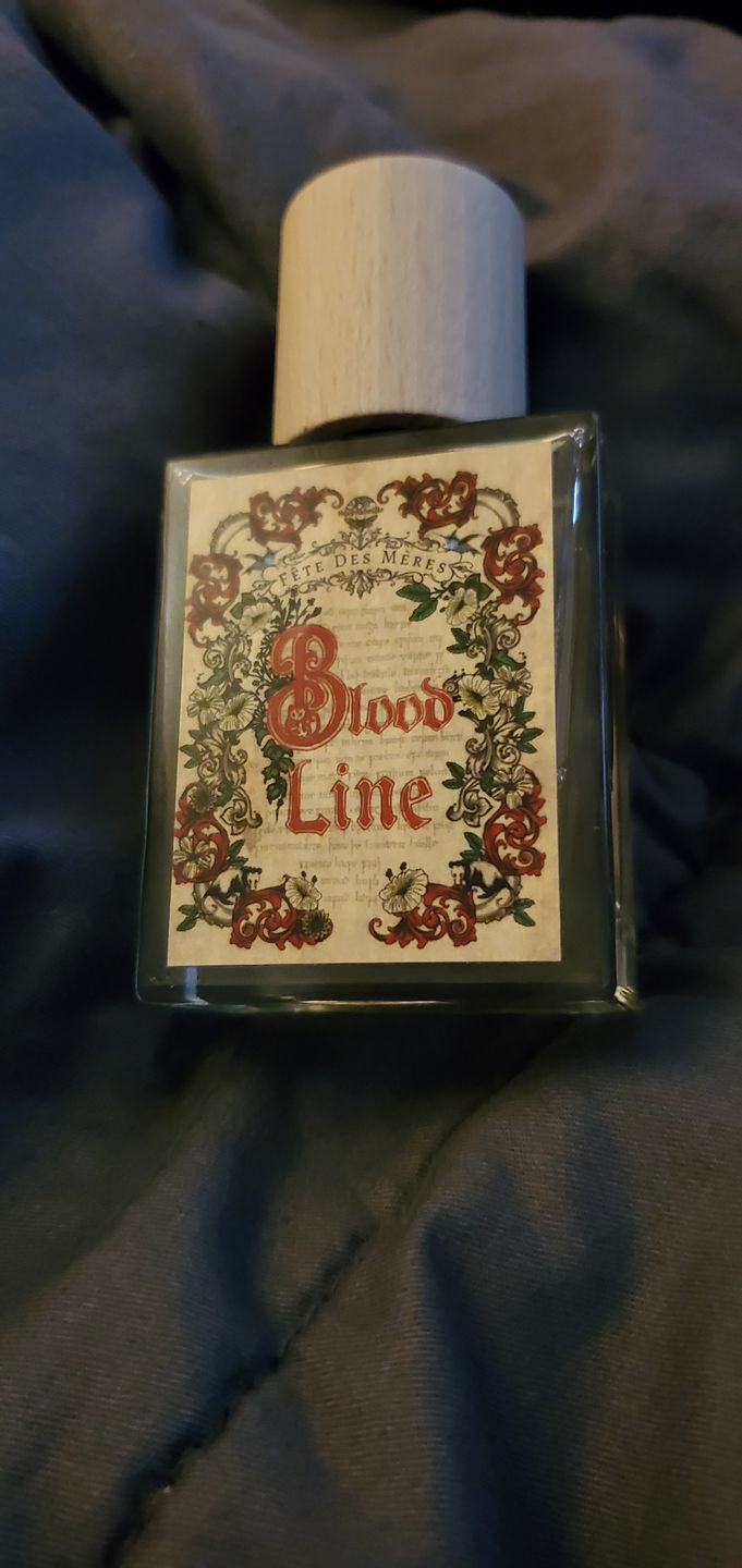Customer photo review of Bloodline
