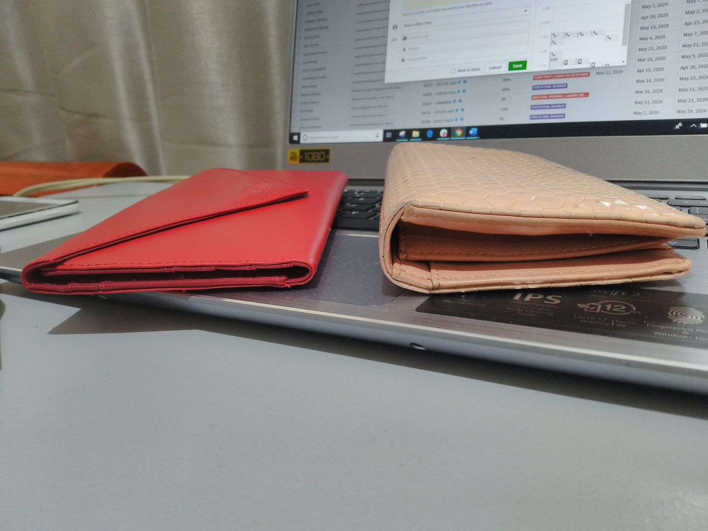 Customer photo review of Leather Slimvelope Black