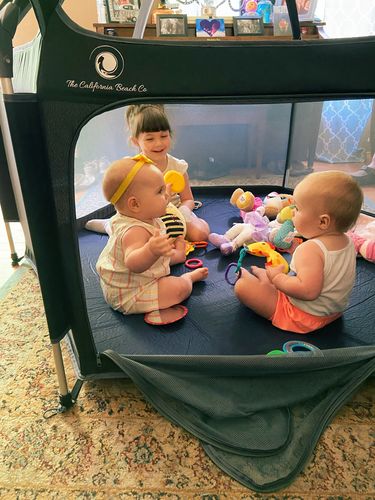 Customer photo review of Pop N' Go® Playpen