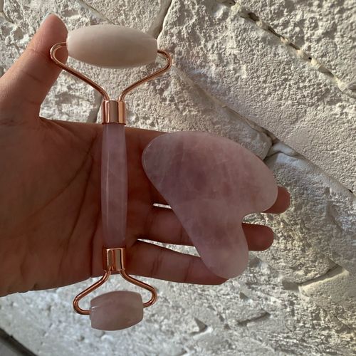 Customer photo review of Jade Face Roller - Smoother Skin Today