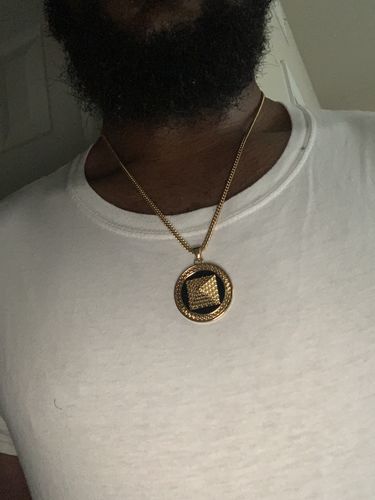 Customer photo review of Great Pyramid Gold Chain