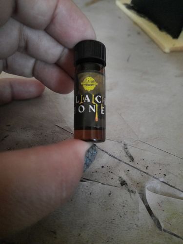 Customer photo review of Mystery Oil dram from our Vault