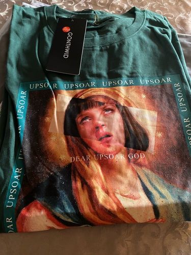 Customer photo review of Haimona Rollo T-Shirt