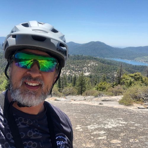 Customer photo review of Brass Knuckle Black & Grey MTB Jersey