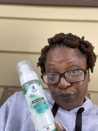 Customer photo review of Flawless Locs & Natural Hair Styling Box