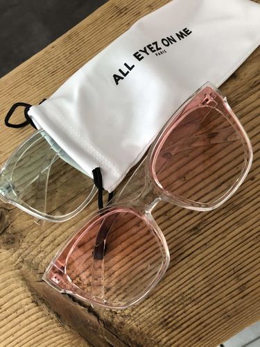 Customer photo review of KYLIE