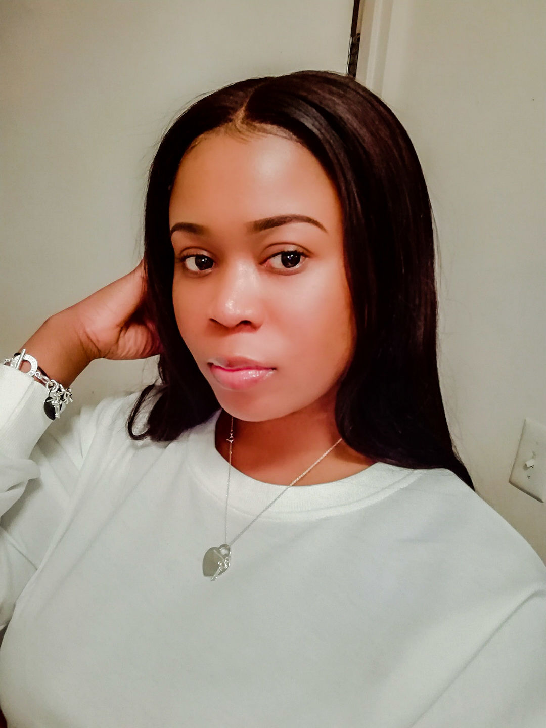 Customer photo review of Fair and White Miss White Body Lightening Lotion 7 days 500ml