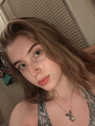 Customer photo review of Playboy Bunny Top L-Bend Nose Ring