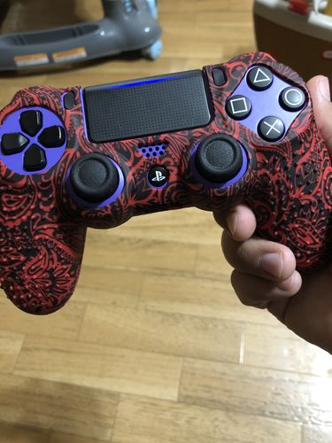 Customer photo review of Red Motif - PS4 Controller Skin