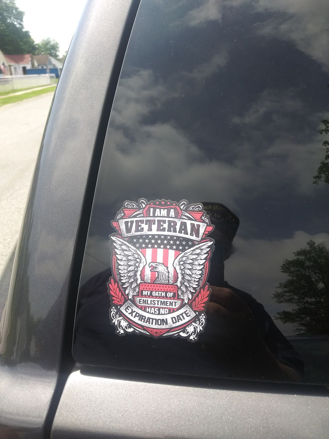 Customer photo review of I Am A Veteran - Eagle 4" Decal