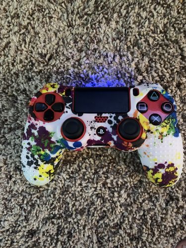 Customer photo review of Psychedelic - PS4 Controller Skin