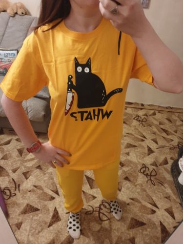 Customer photo review of Duval Pelt T-Shirt