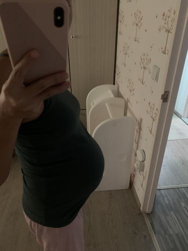 Customer photo review of Ellie Cruz Nursing Cami