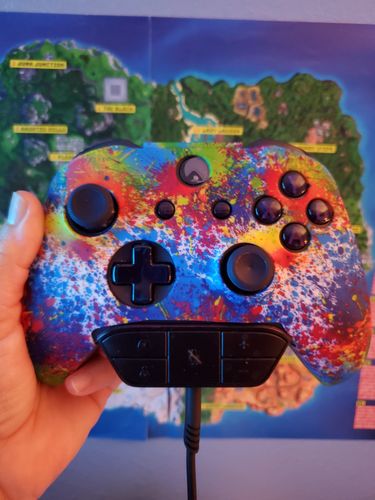 Customer photo review of Tie Dye - XBOX One Controller Skin