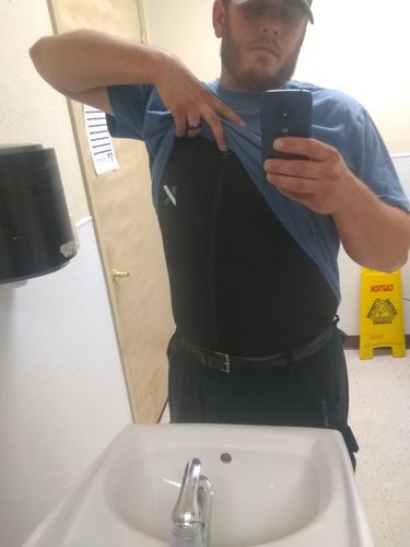Customer photo review of Men's Zipper Neoprene Sauna Vest