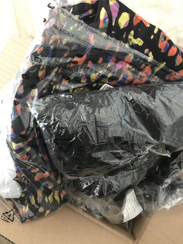 Customer photo review of Les Meilleurs Fournisseurs Vêtements et Prêt à porter Femme