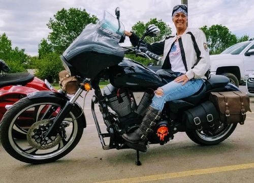 Customer photo review of Corral Ladies Distressed Black Straps and Zipper P5079