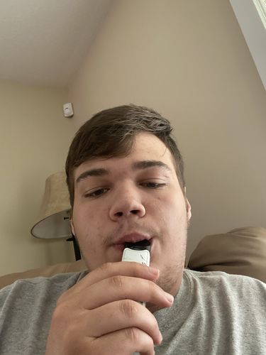 Customer photo review of Breeze Plus Disposable Pod System | Lush Ice