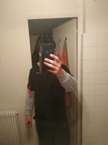 Customer photo review of Huke Josepe Hoodie
