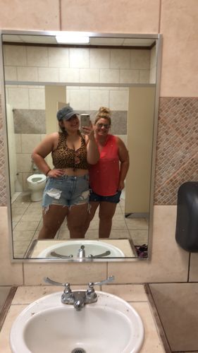 Customer photo review of Traveler Top | Leopard Print