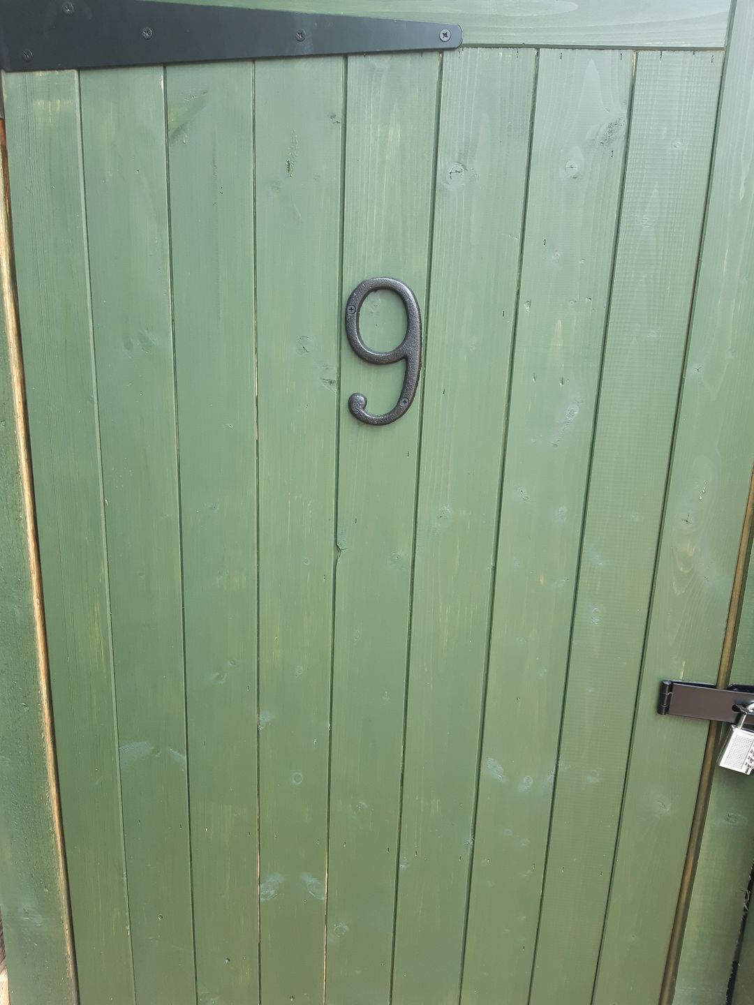 Customer photo review of 6" Cast Iron House Numbers · Black  ·