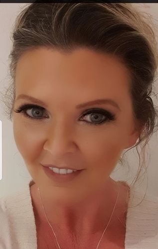 Customer photo review of Diamond Magnetic Eyelashes and Eyeliner Kit