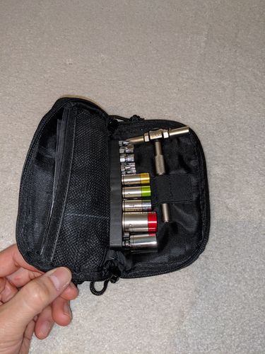 Customer photo review of 65, 45, 25 & 15 Inch Lbs Kit With Deluxe Case, T-Handle, and Extended Bit