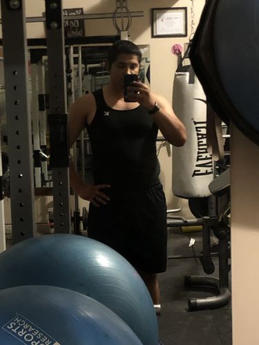Customer photo review of Men's Heat-Trapping Sweat Vest