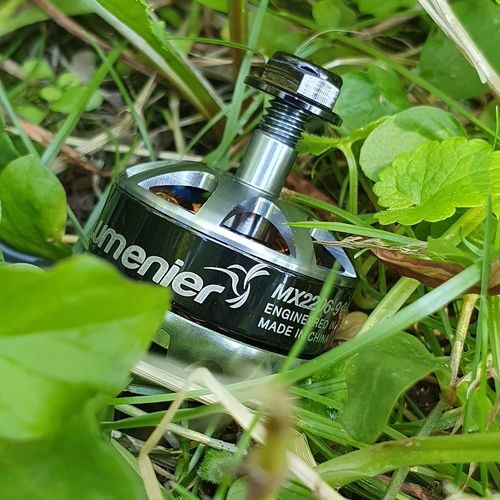 Customer photo review of Lumenier MX2206-9 2450KV Brushless Motor
