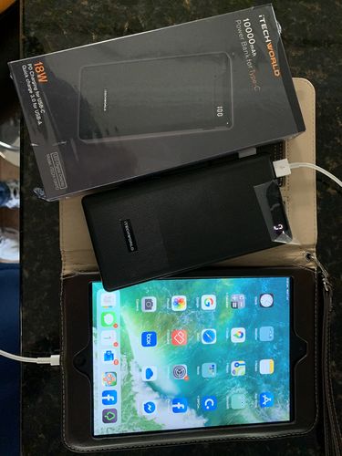 Customer photo review of 10000mAh Portable USB-C PD QC 3.0 18watt 4.8Amp External Battery Power Bank PD Charger iTECH10KPD