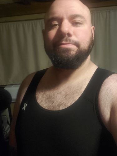 Customer photo review of Men's Heat-Trapping Sweat Vest