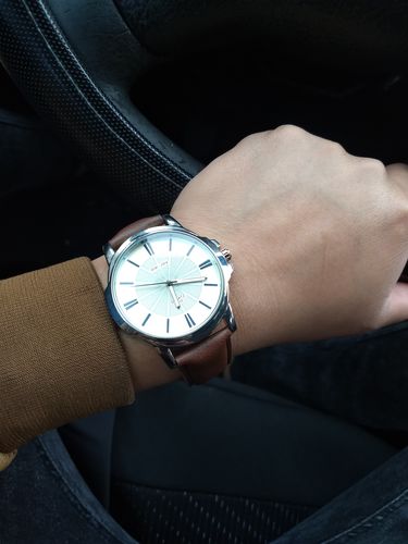 Customer photo review of BUSINESS BROWN