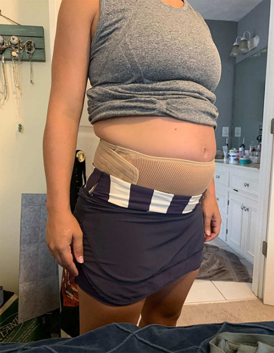 Customer photo review of Pregnancy Belly Support Belt