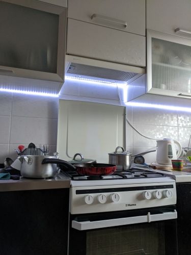 Customer photo review of Motion Sensor LED Strip Wireless Indoor Motion 1M 2M 3M Night Light
