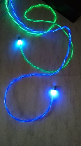 Customer photo review of GlowKabel | De lichtgevende oplader